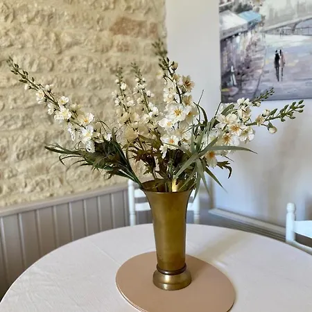 La Montgrande, 2 Bed Gite, Aulnay (Charente-Maritime)